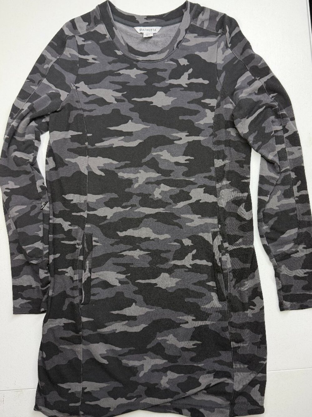 Athleta Camo Sweatshirt Dress Size Medium Tall Gray Black Long Sleeve
